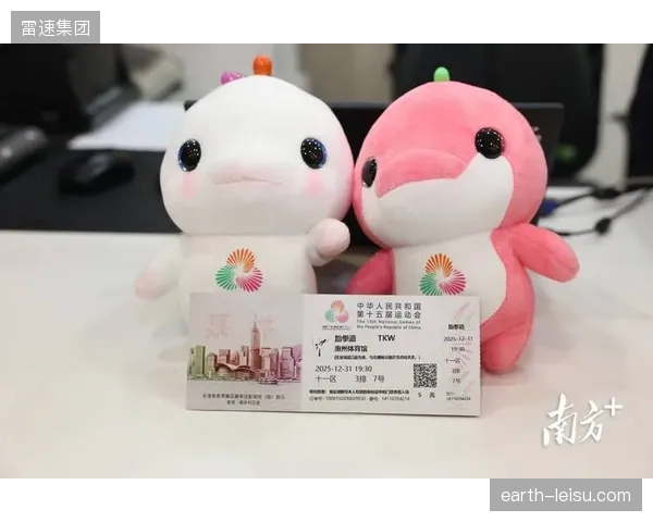 赛事规模的扩大将带来现场观众数量的激增，进一步推动门票与周边商品销售。